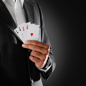 4 Aces represent the 4 benefits of viral marketing.